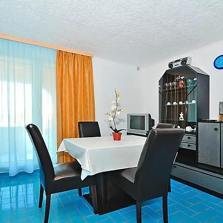 In At 500 M From The Restaurants *